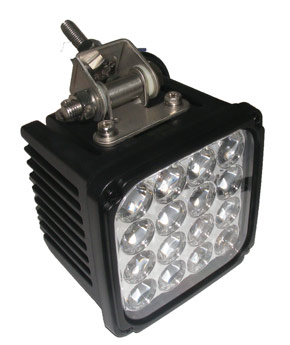 BNS-2531-LED-SQUARE-SPOT-BEAM-WORK-LAMP.jpg